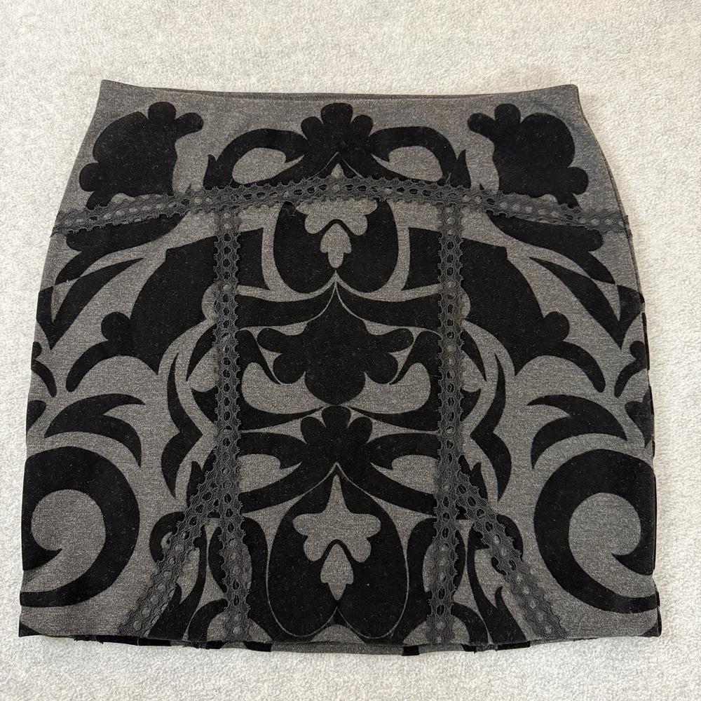 Free People Mini Skirt Gray Black Flocked Lace Boho Bodycon Stretch Womens Small